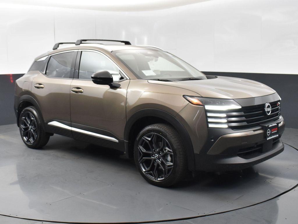 New 2026 Nissan Kicks SR