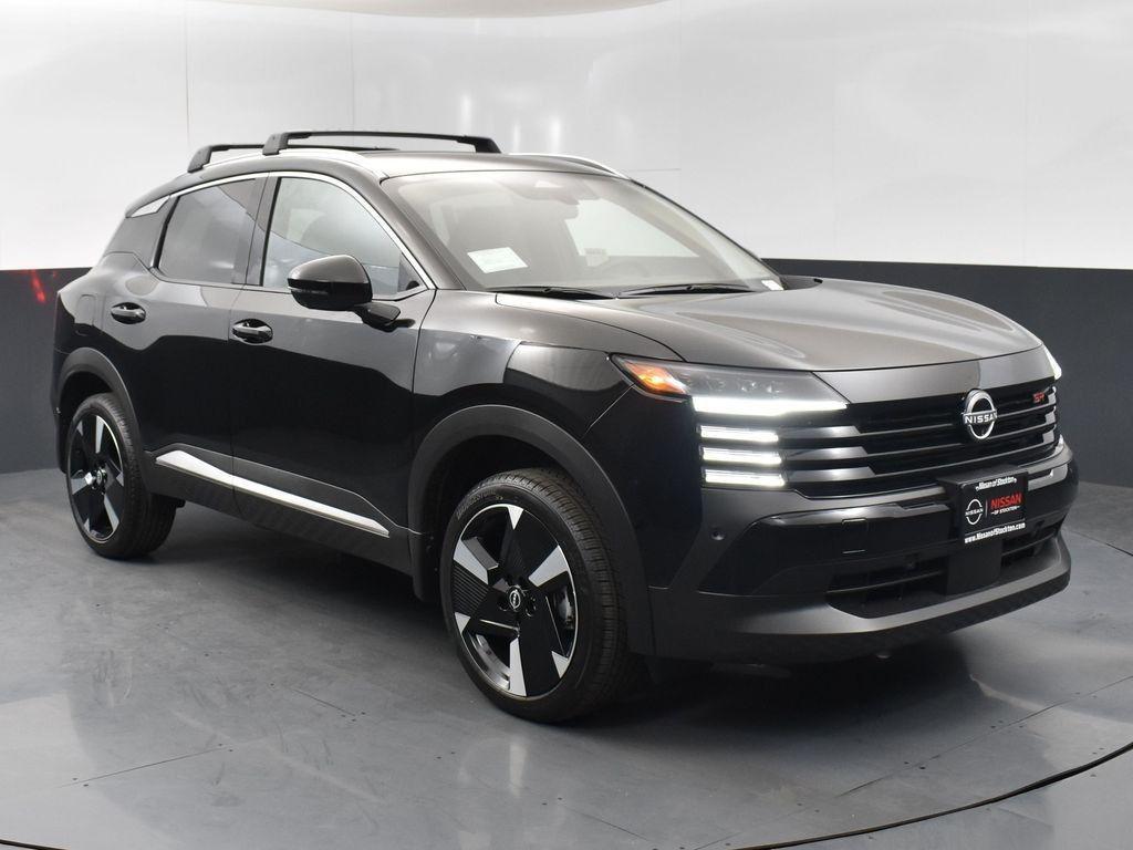 New 2026 Nissan Kicks SR