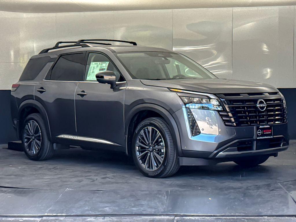 New 2026 Nissan Pathfinder Platinum