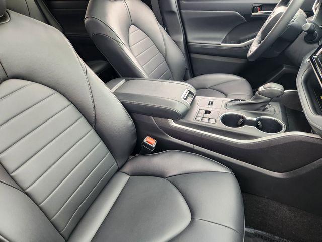 TOYOTA HIGHLANDER - 10