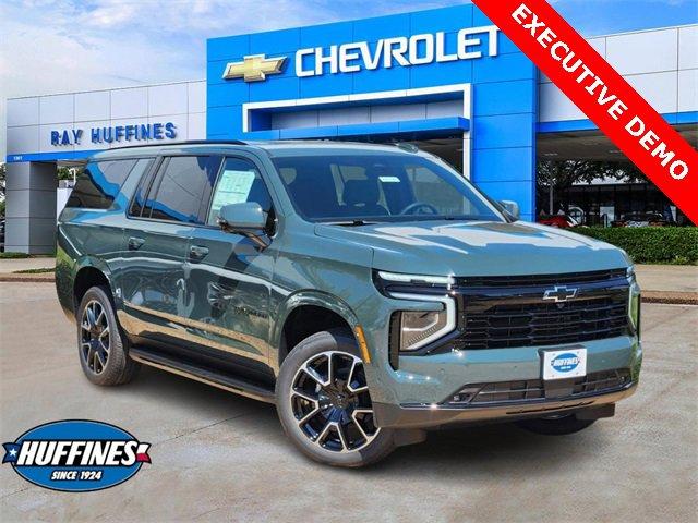 New 2026 Chevrolet Suburban RST