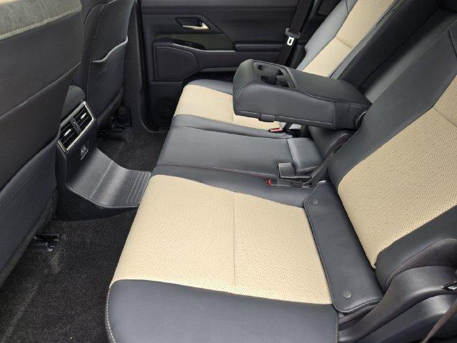 صورة مصغرة 19 لـ 2025 Lexus GX 550 550 OVERTRAIL