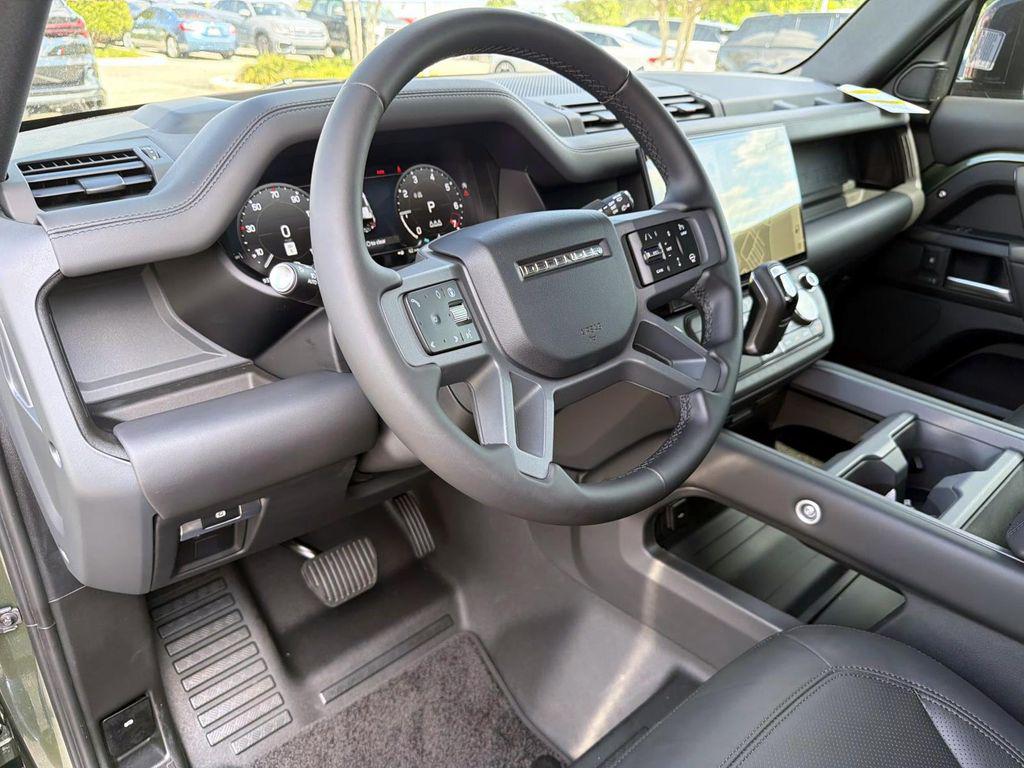 صورة مصغرة 21 لـ 2026 LAND Rover DEFENDER P400 X-DYNAMIC SE