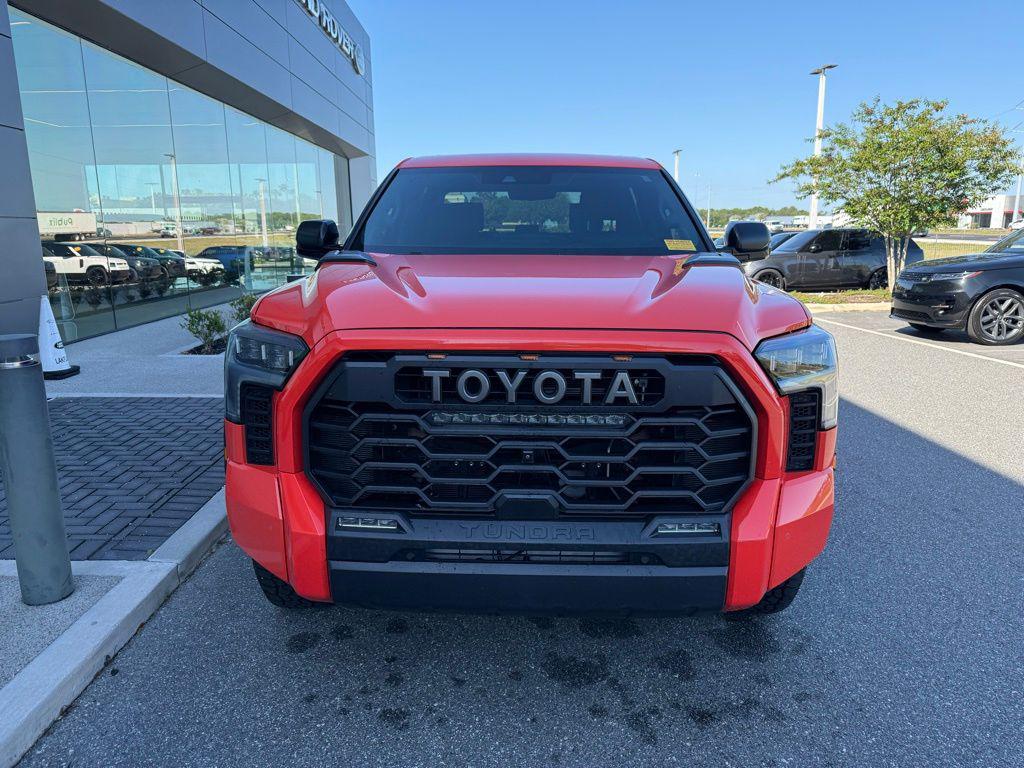 TOYOTA TUNDRA - 2
