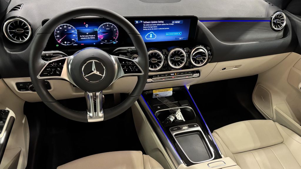 2026 Mercedes-BENZ GLA — миниатюра 17