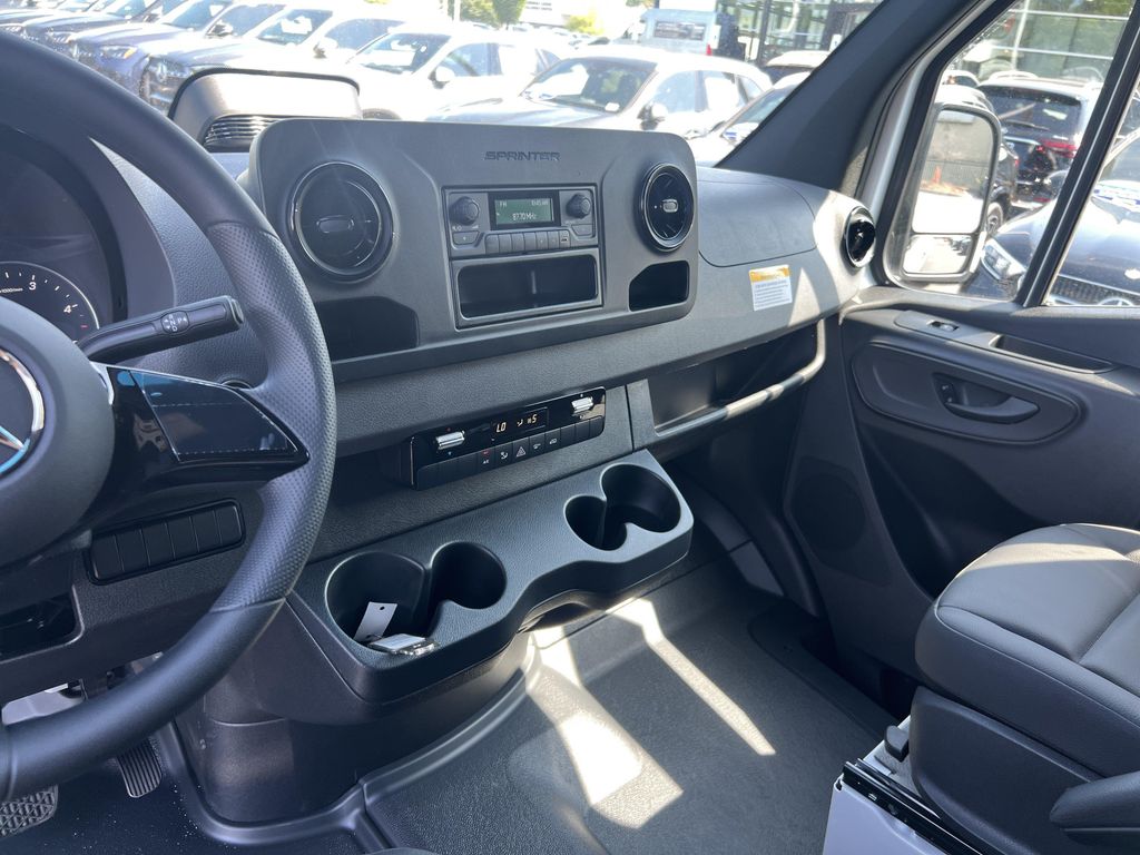 2026 Mercedes-BENZ OTHERS — миниатюра 17