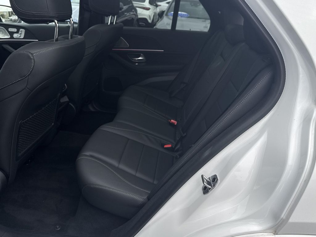 2026 Mercedes-BENZ GLE 缩略图 32