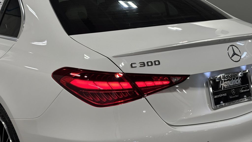 صورة 9 لـ 2026 Mercedes-BENZ C-CLASS