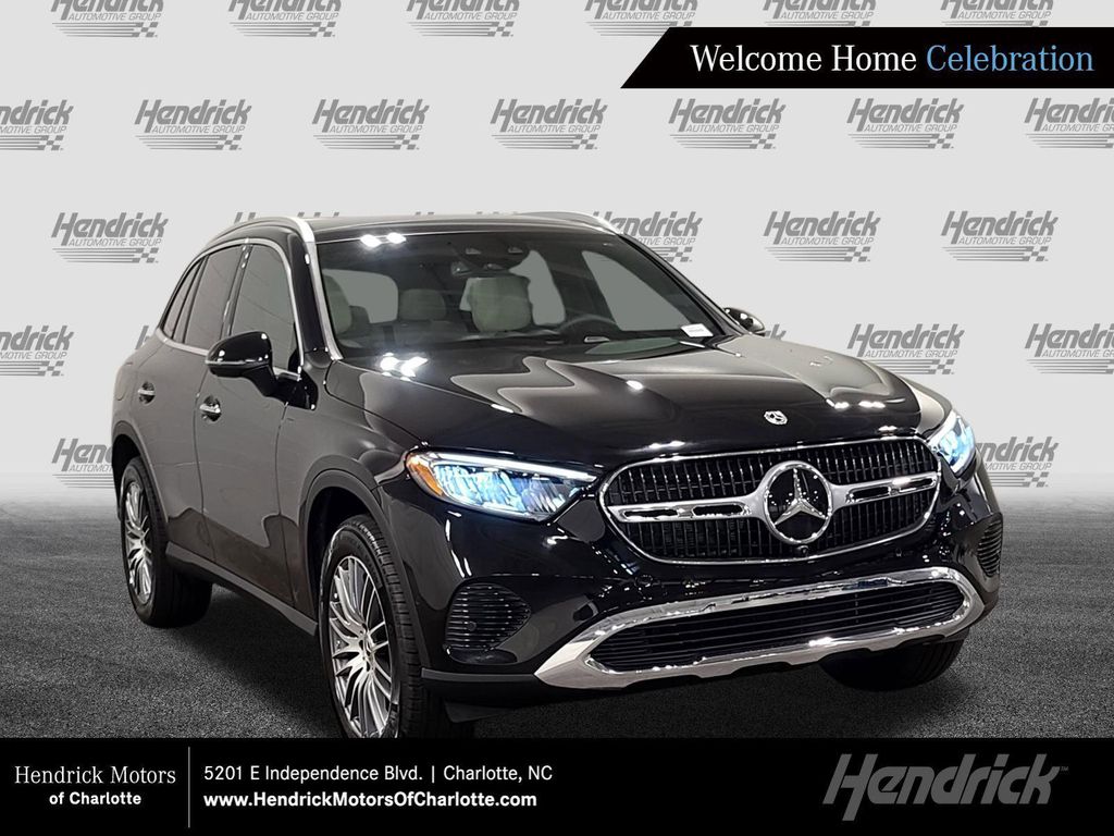 New 2026 Mercedes-Benz GLC 300 Base
