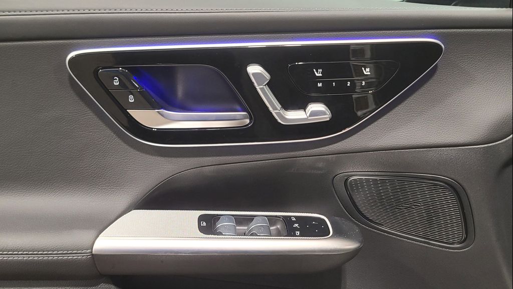صورة مصغرة 12 لـ 2026 Mercedes-BENZ GLC