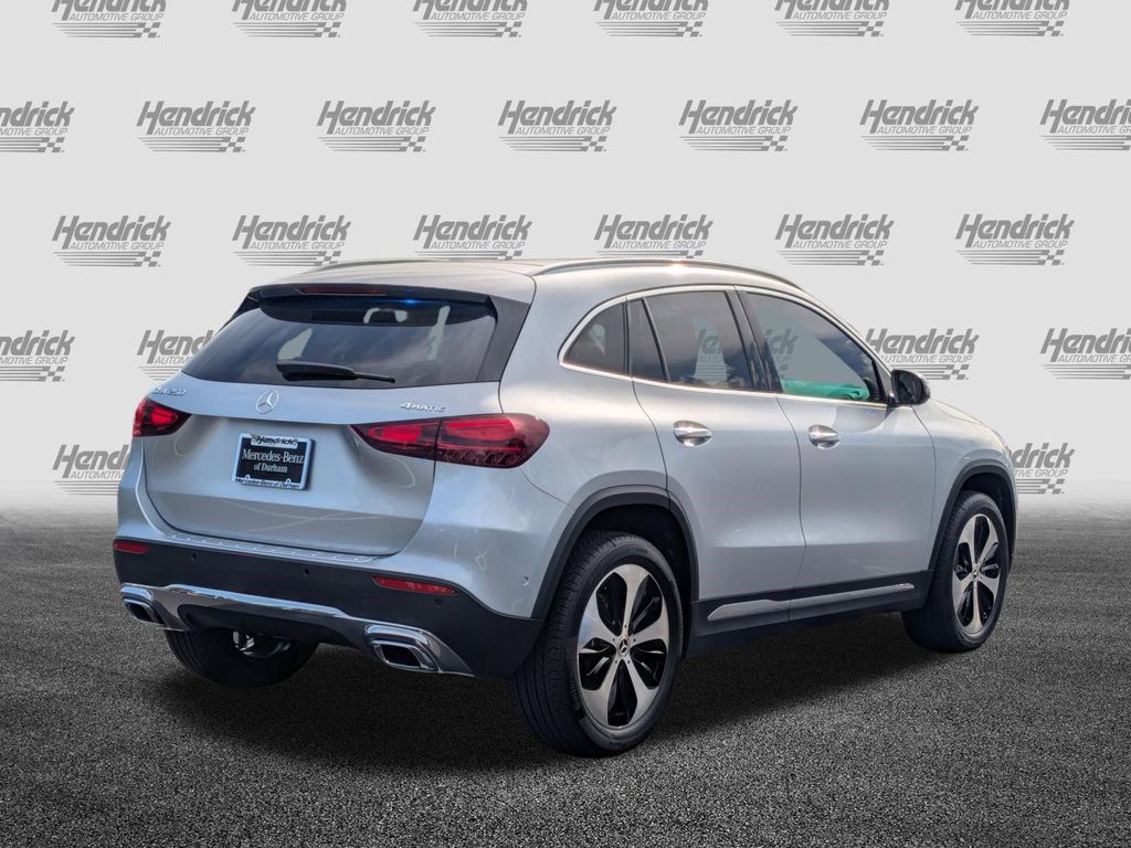 2026 Mercedes-BENZ GLA — фото 10