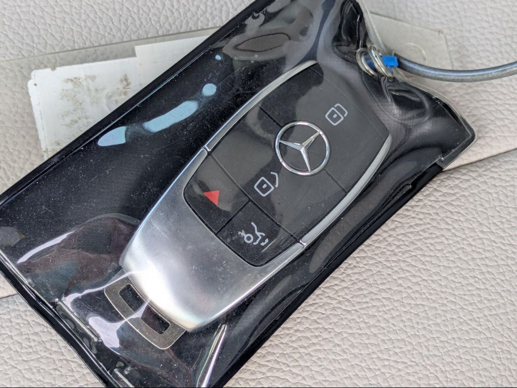 2026 Mercedes-BENZ GLA 缩略图 38