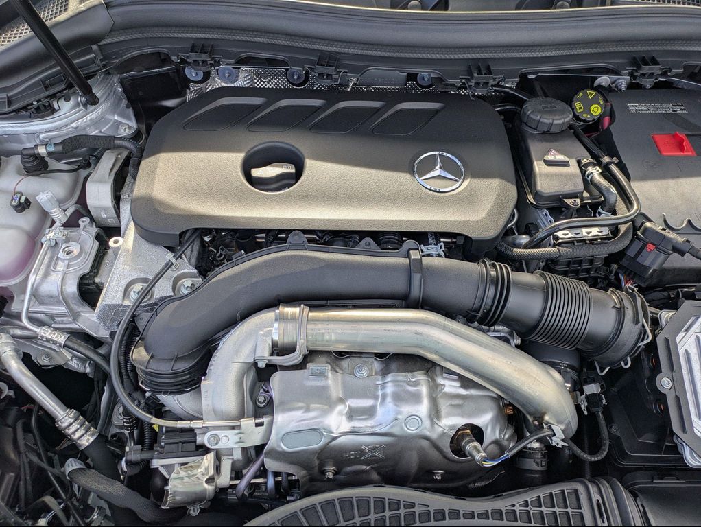 2026 Mercedes-BENZ GLA 缩略图 36