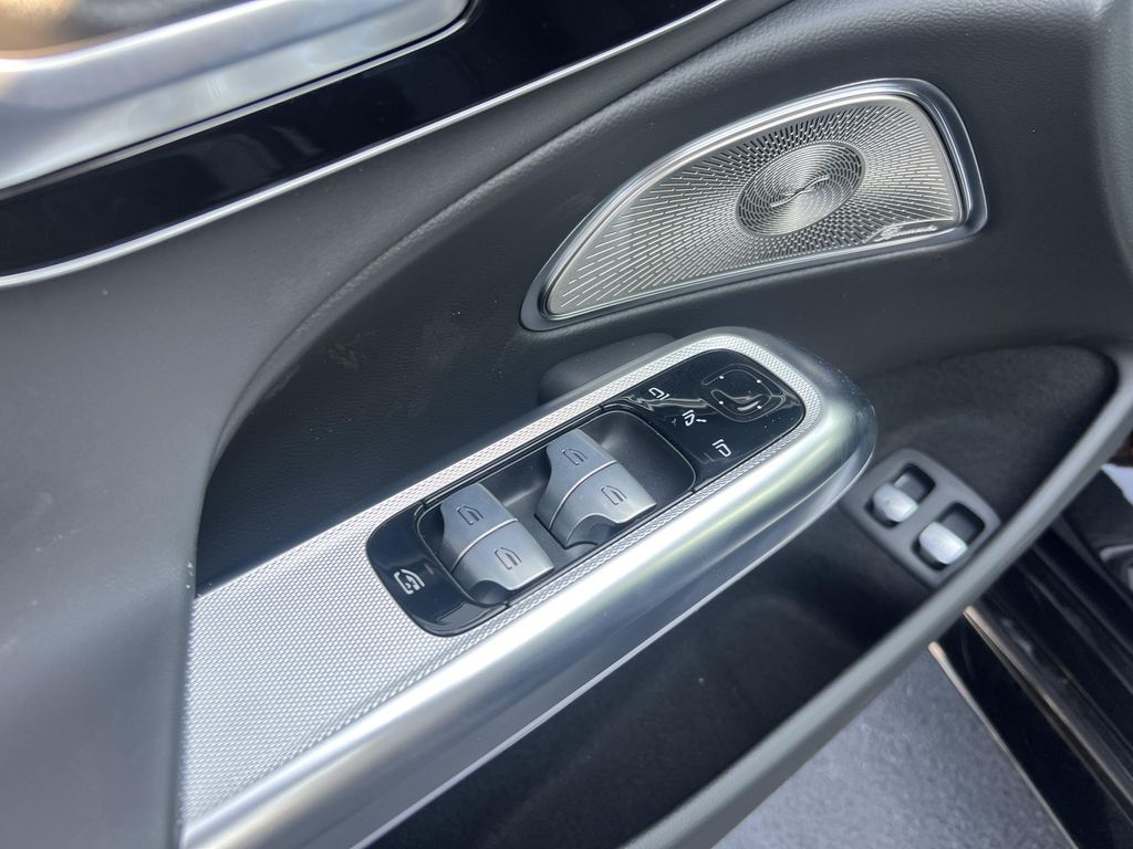 صورة مصغرة 15 لـ 2026 Mercedes-BENZ AMG E 53 E 4MATIC+