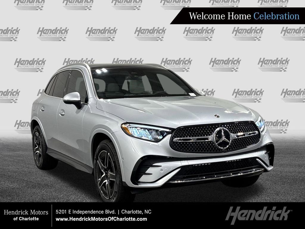 New 2026 Mercedes-Benz GLC 300 Base