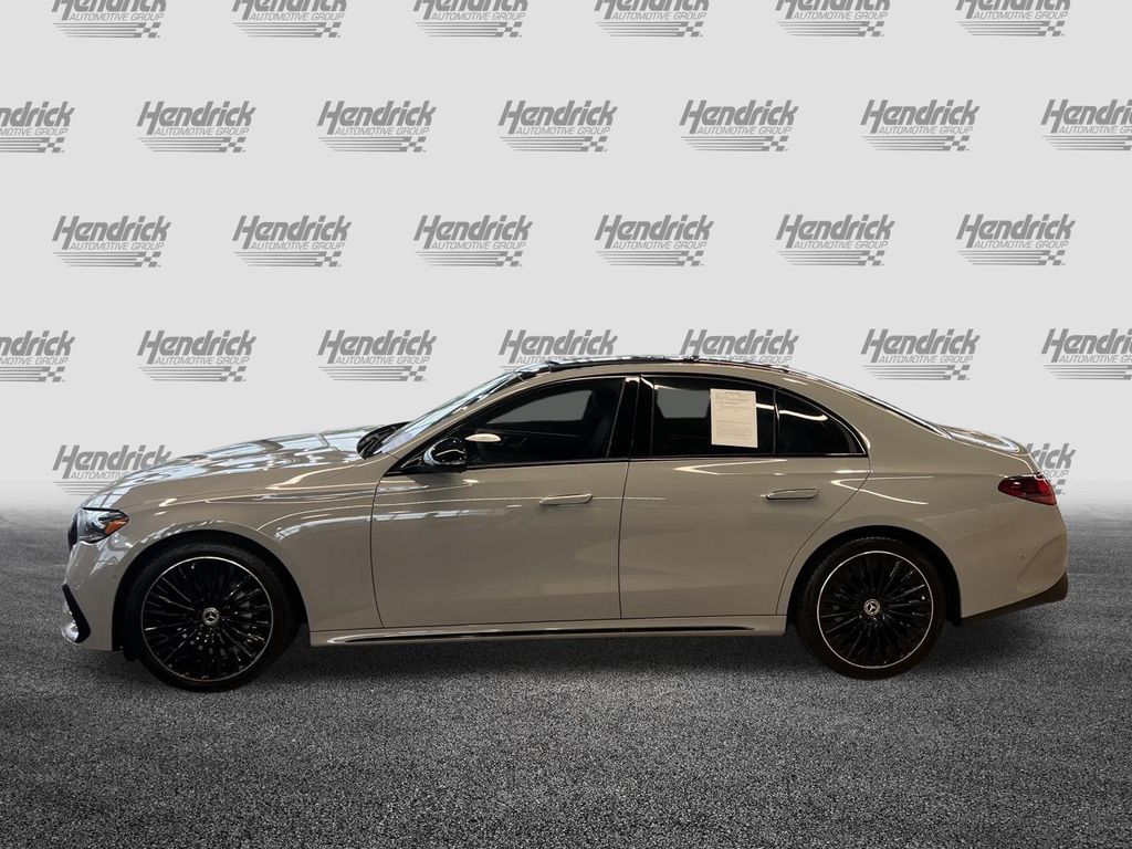 صورة 6 لـ 2026 Mercedes-BENZ E-CLASS