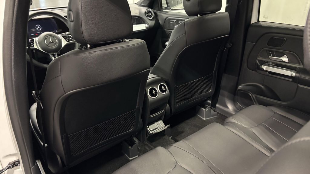 2026 Mercedes-BENZ GLB 缩略图 26