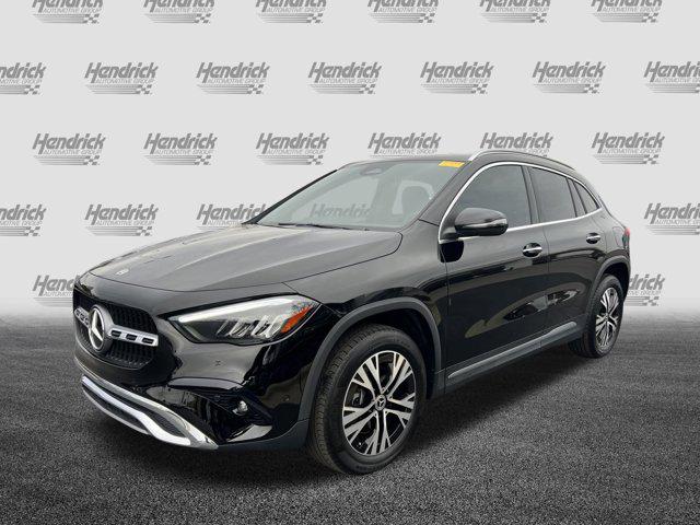 MERCEDES-BENZ GLA - 5