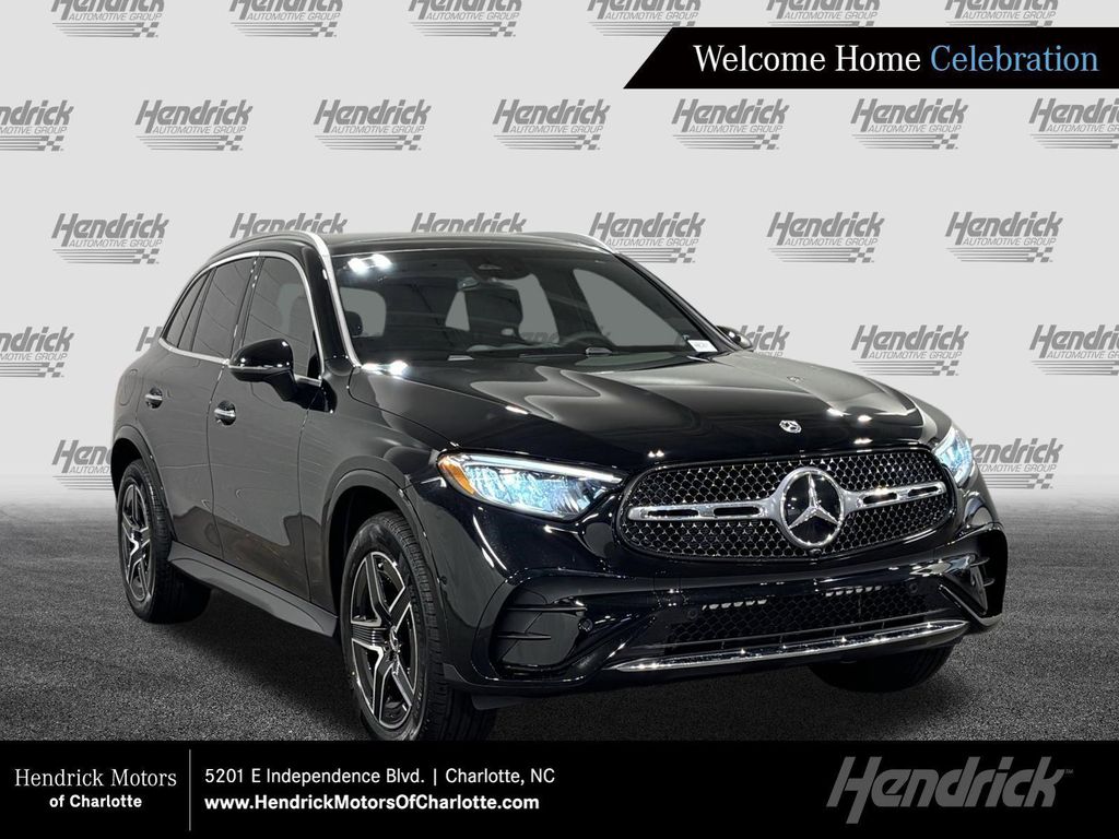 New 2026 Mercedes-Benz GLC 300 Base