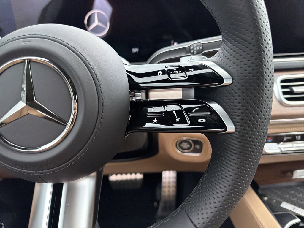 2026 Mercedes-BENZ GLS 缩略图 21