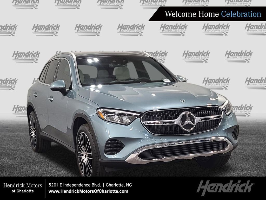 New 2026 Mercedes-Benz GLC 300 Base