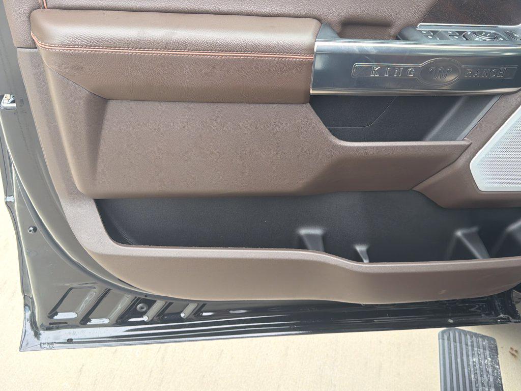 صورة مصغرة 16 لـ 2027 FORD F-250 KING RANCH