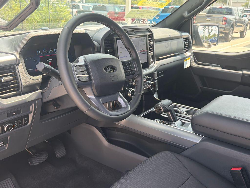 2026 FORD F-150 XLT — фото 5