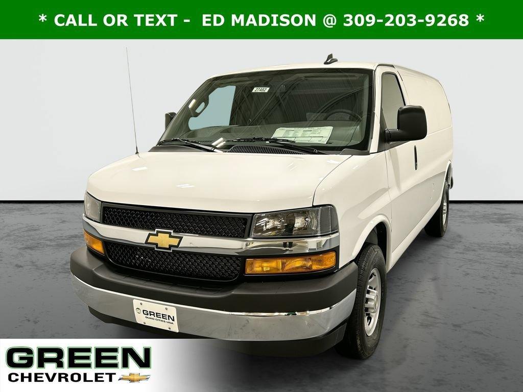 New 2025 Chevrolet Express 2500 Work Van