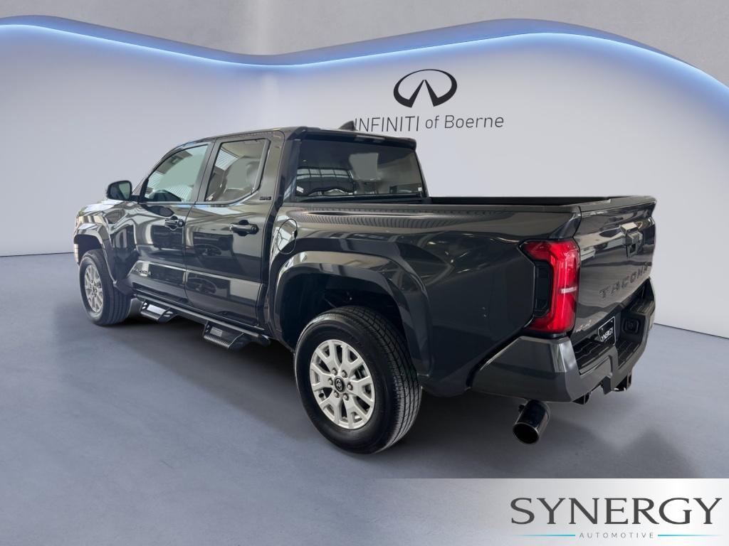 صورة 7 لـ 2025 Toyota TACOMA SR5