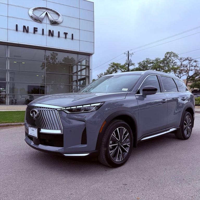 New 2026 INFINITI QX60 Luxe