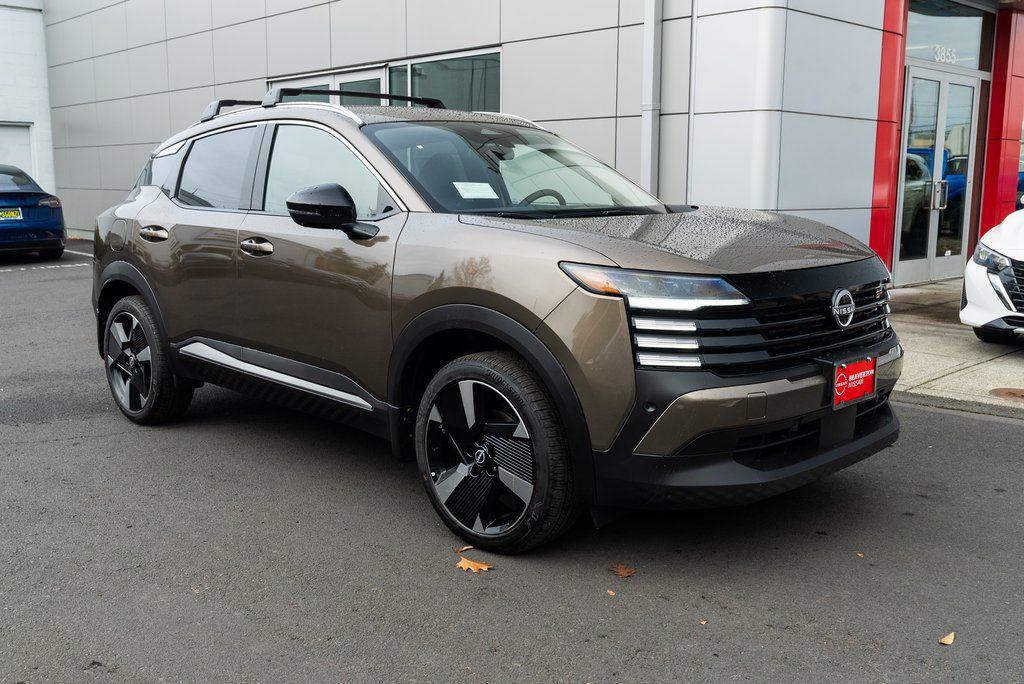 New 2026 Nissan Kicks SR