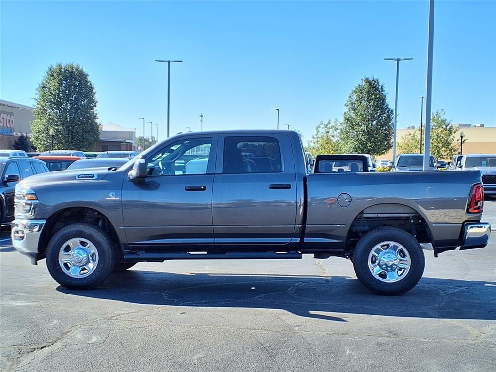 2025 RAM 2500 TRADESMAN CREW CAB 4X4 6'4' BOX 照片 3