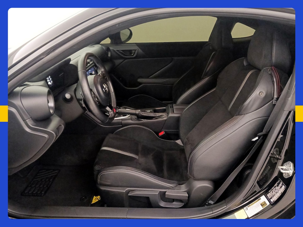 2023 Toyota GR86 PREMIUM — фото 13