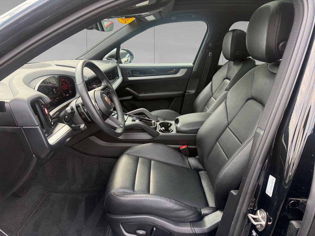 PORSCHE CAYENNE - 10
