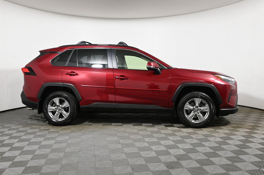 TOYOTA RAV4 - 8