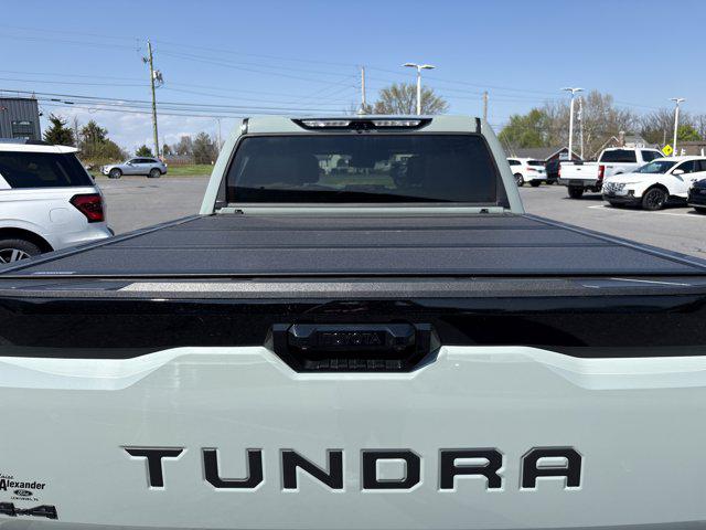 TOYOTA TUNDRA - 6