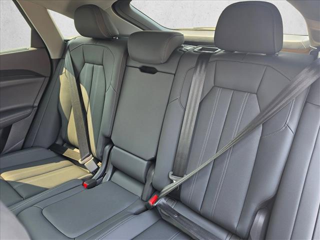 صورة مصغرة 17 لـ 2026 AUDI Q5 SPORTBACK PREMIUM PLUS TFSI QUATTRO S TRONIC