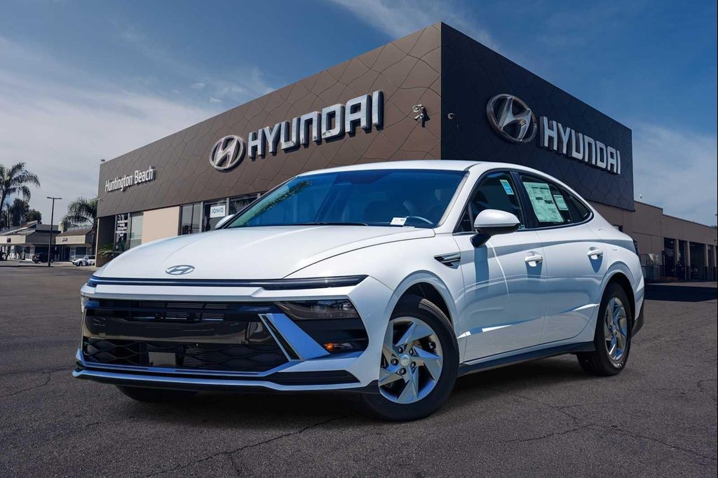 New 2026 Hyundai SONATA SE