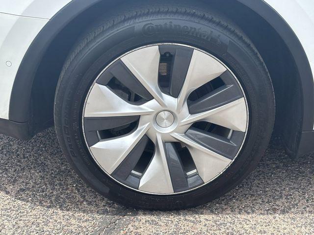 TESLA MODEL Y LONG RANGE DUAL MOTOR ALL-WHEEL DRIVE - 9