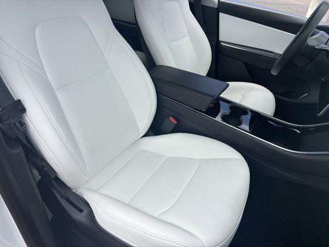 TESLA MODEL Y LONG RANGE DUAL MOTOR ALL-WHEEL DRIVE - 10