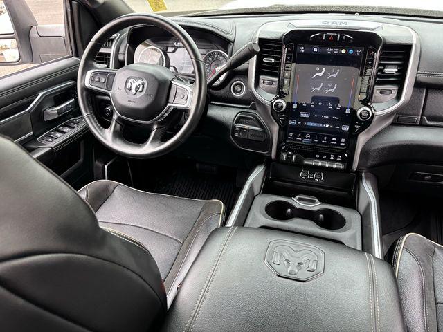2024 RAM 3500 LARAMIE CREW CAB 4X4 8' BOX — миниатюра 14