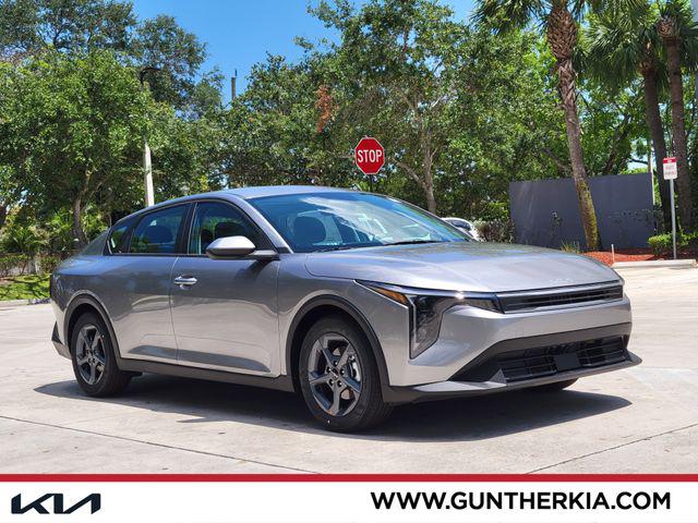 New 2026 Kia K4 LXS