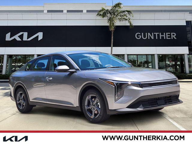 New 2026 Kia K4 LXS