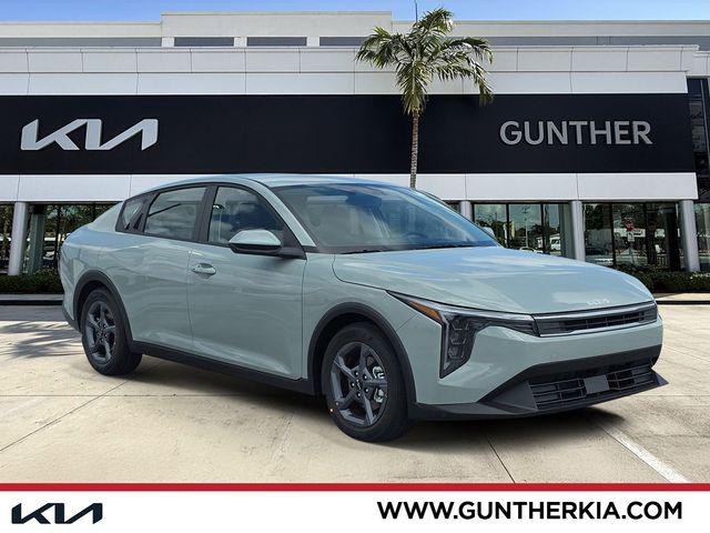 New 2026 Kia K4 LXS