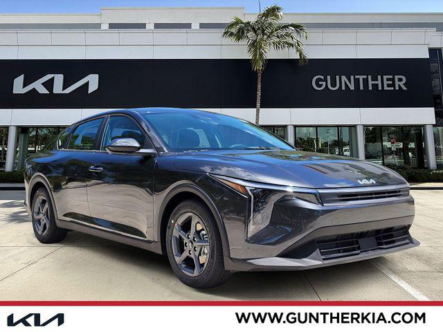 New 2026 Kia K4 LXS