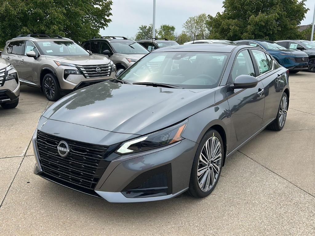 New 2026 Nissan Altima 2.5 SV
