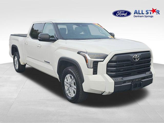 TOYOTA TUNDRA - 1