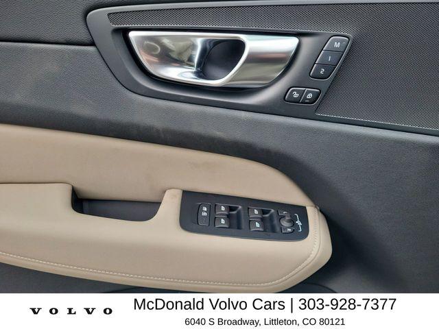 صورة 10 لـ 2026 Volvo XC60 PLUG-IN HYBRID T8 PLUS