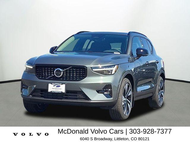 New 2026 Volvo XC40 B5 Ultra