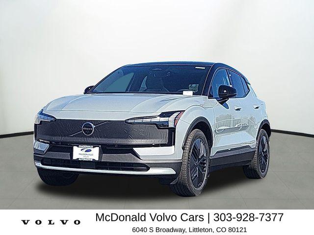 New 2026 Volvo EX30 TWIN MOTOR CROSS COUNTRY ULTRA